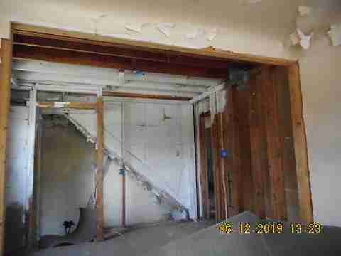 12130 Barlow (14)_m.jpg